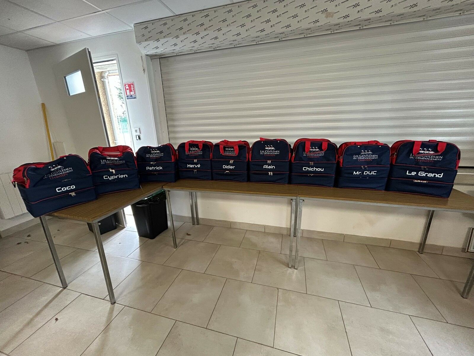 REMISE DES SACS ET SEANCE D'ESSAYAGE